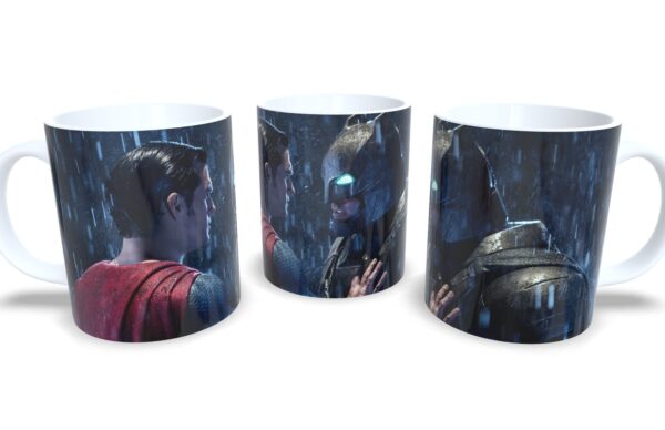 Caneca De Porcelana Geek Batman vs Superman mod 2